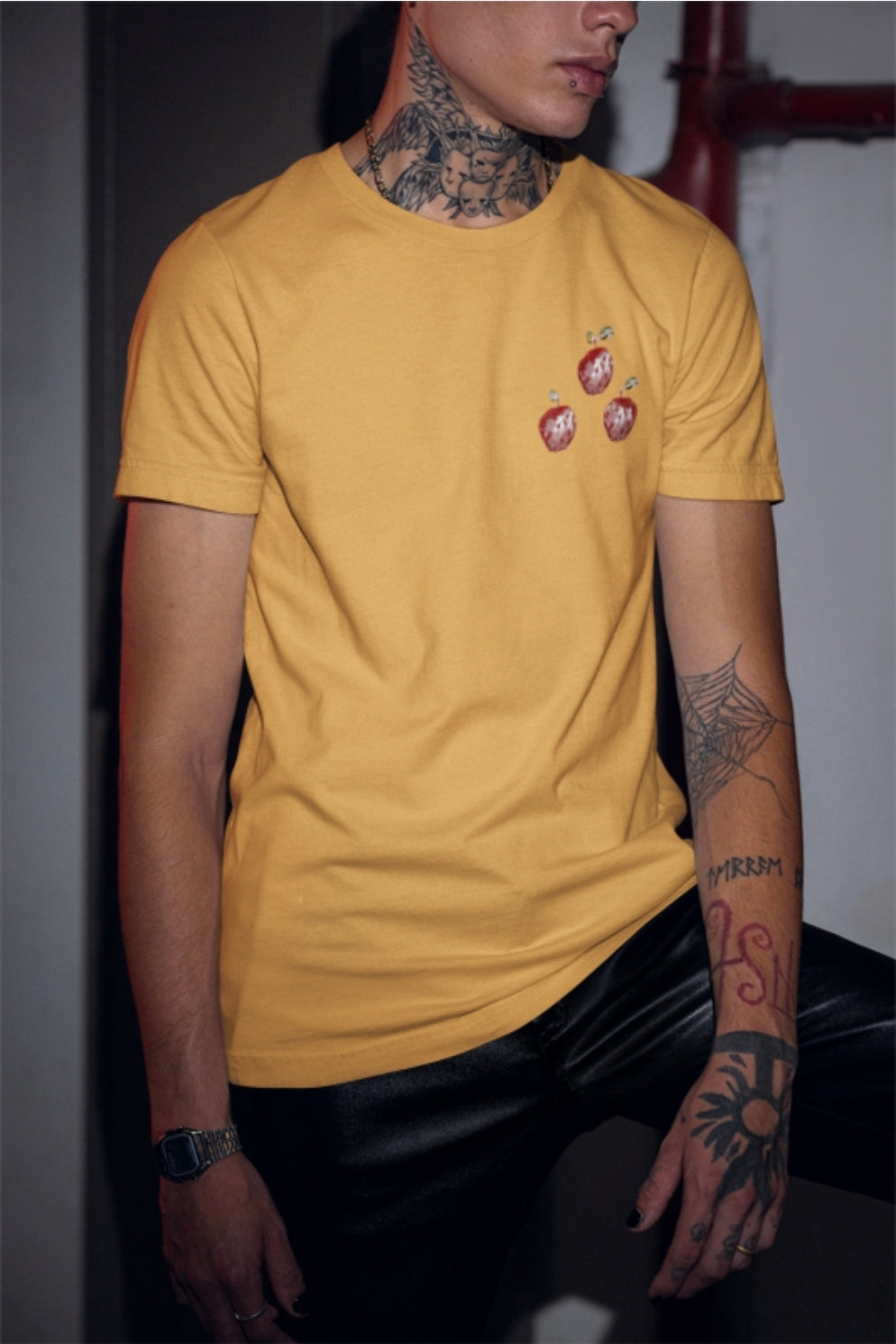 Crystal Apple Cross Graphic Tee | Alt Emo Creature Tee